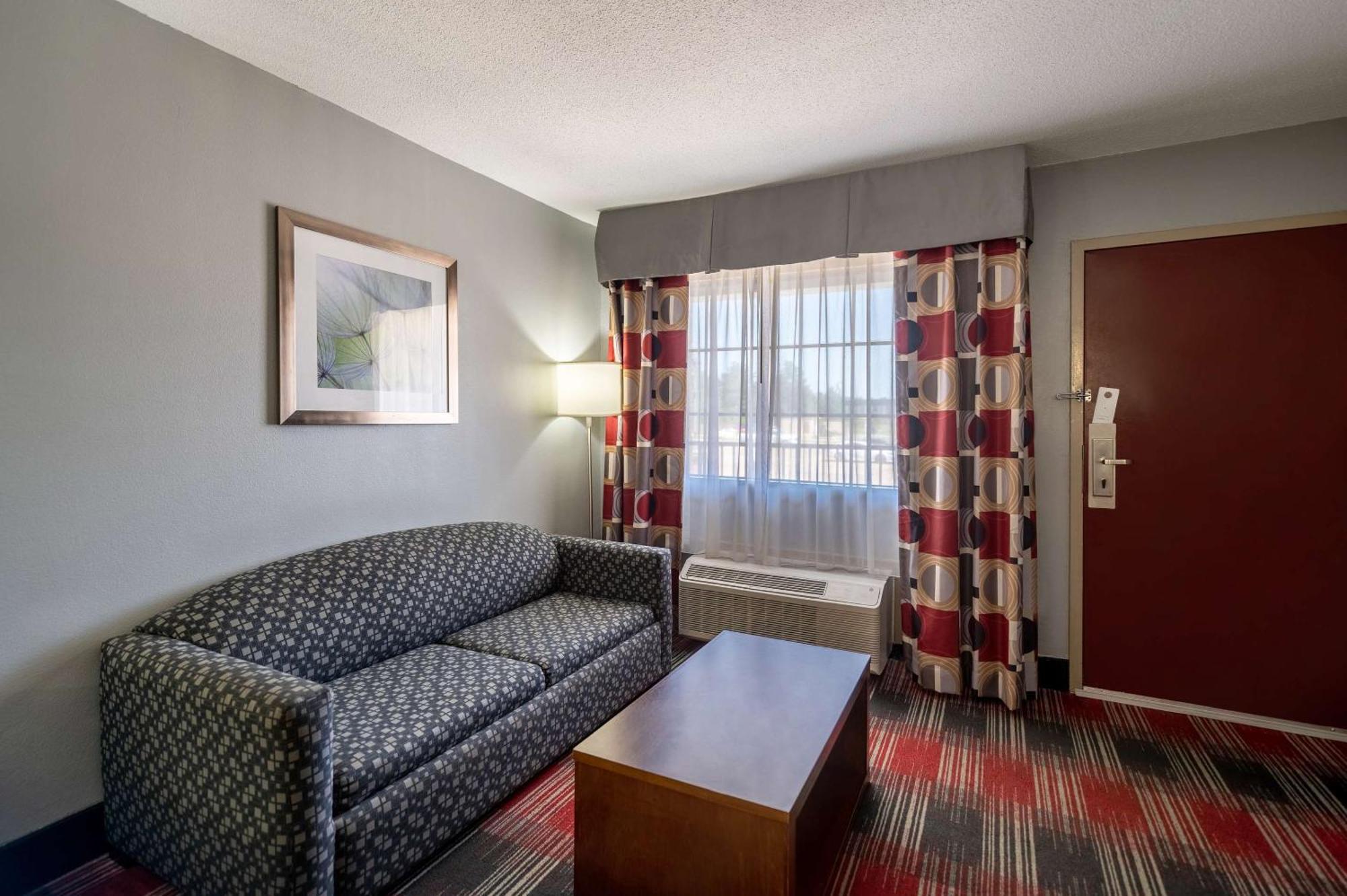 Quality Inn Near Parc Natchitoches Exterior photo